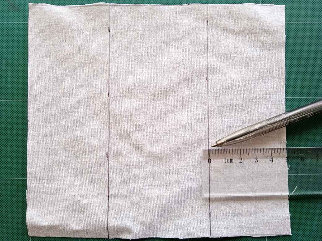 Book of Stitches, page size B for ladder stitch, French seam etc...